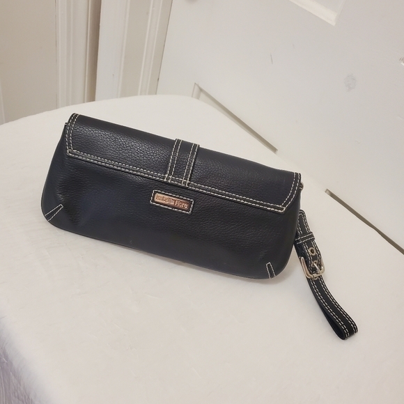 Isabella Fiore Black Leather Clutch/Wristlet - Picture 2 of 9